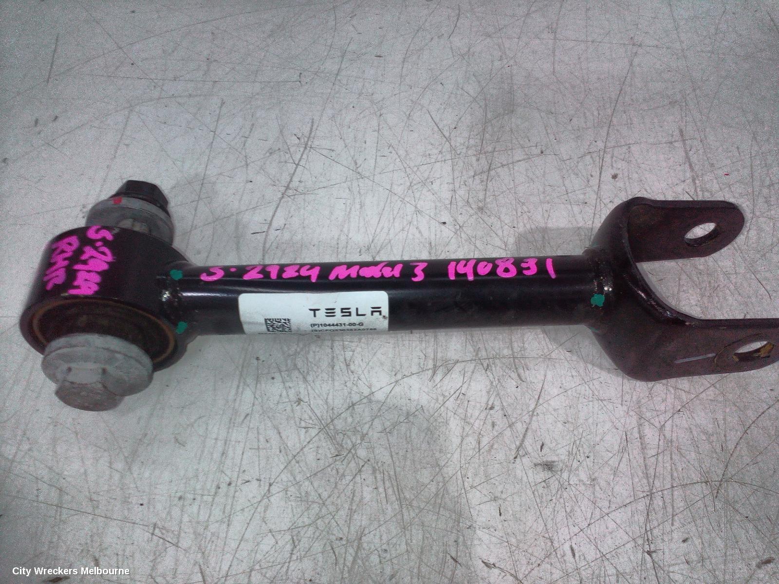 TESLA MODEL 3 RIGHT REAR TRAILING ARM, 1ST GEN, 06/2019 ONWARDS - Image 3