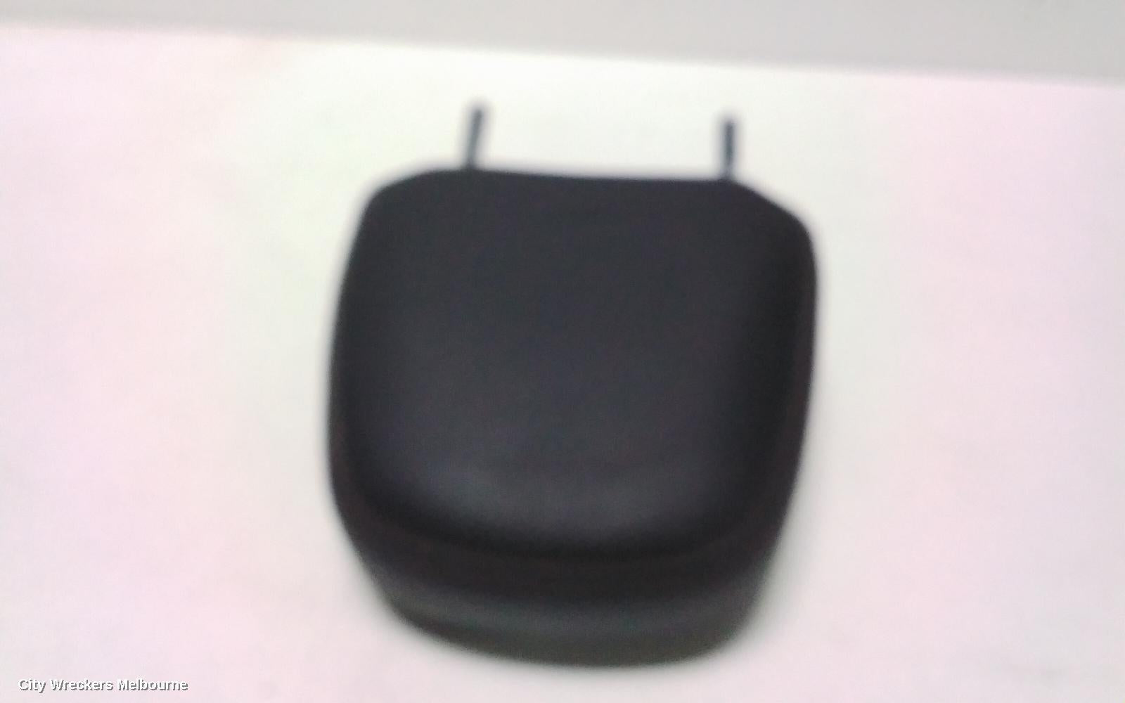 TOYOTA KLUGER HEADREST, XU50 SERIES, 03/2014 - 02/2021 - Image 2