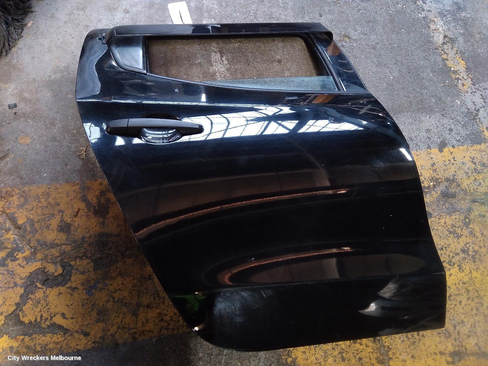 MITSUBISHI TRITON RIGHT REAR DOOR, MQ-MR, DUAL CAB, 03/2015 ONWARDS - Image 2