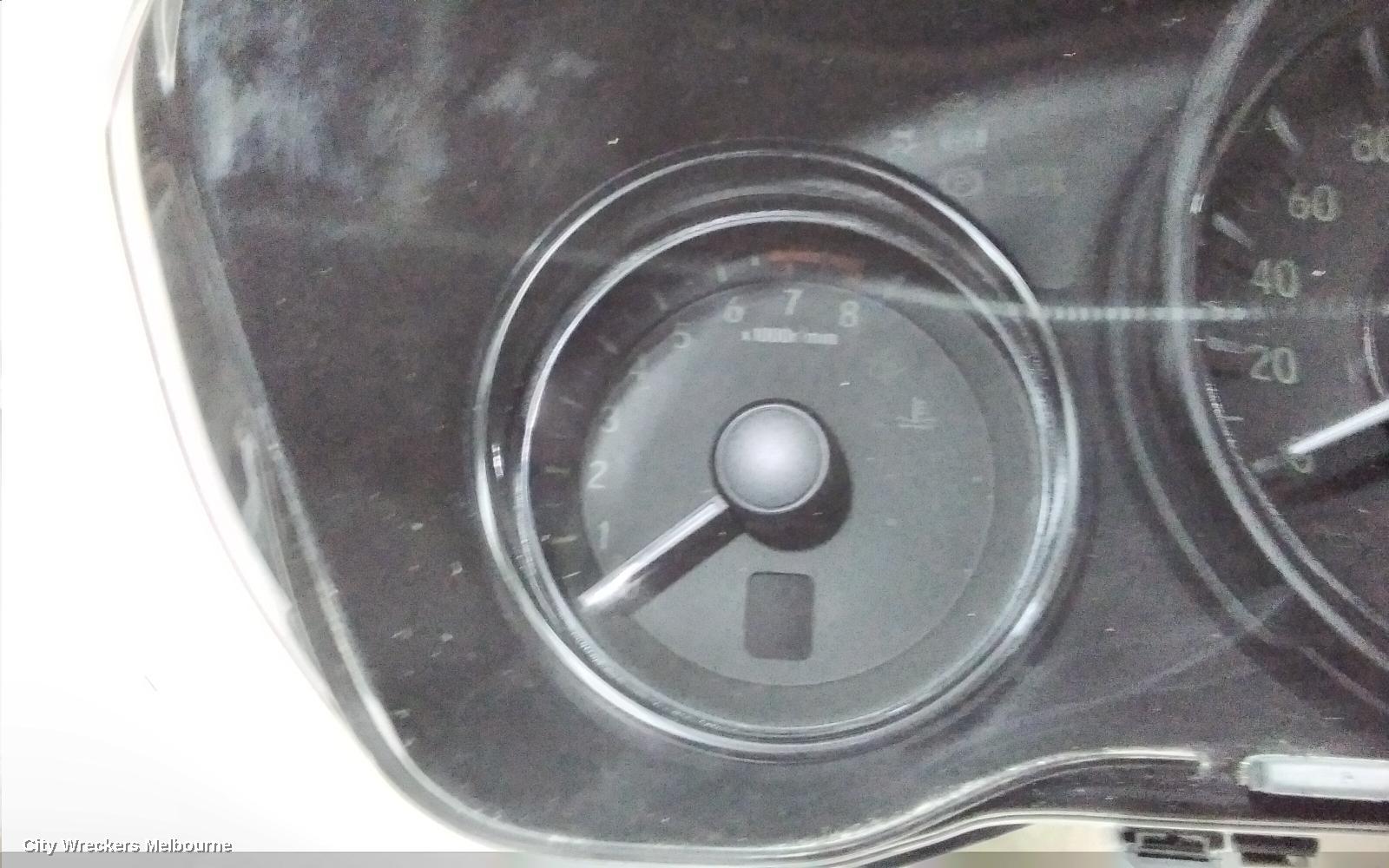 HONDA HRV INSTRUMENT CLUSTER, PETROL, AUTO T/M, RU5, 12/2014 - 10/2021 - Image 2