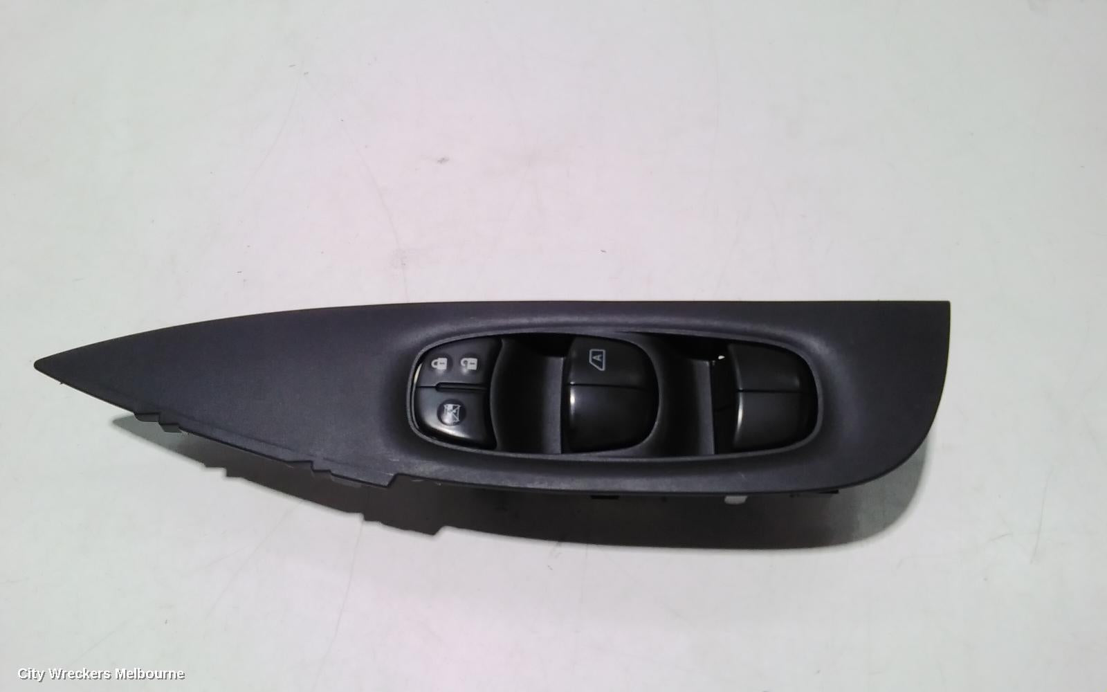 NISSAN XTRAIL PWR DR WIND SWITCH, RH FRONT (MASTER SWITCH), T32, 02/2014 ONWARDS - Image 2