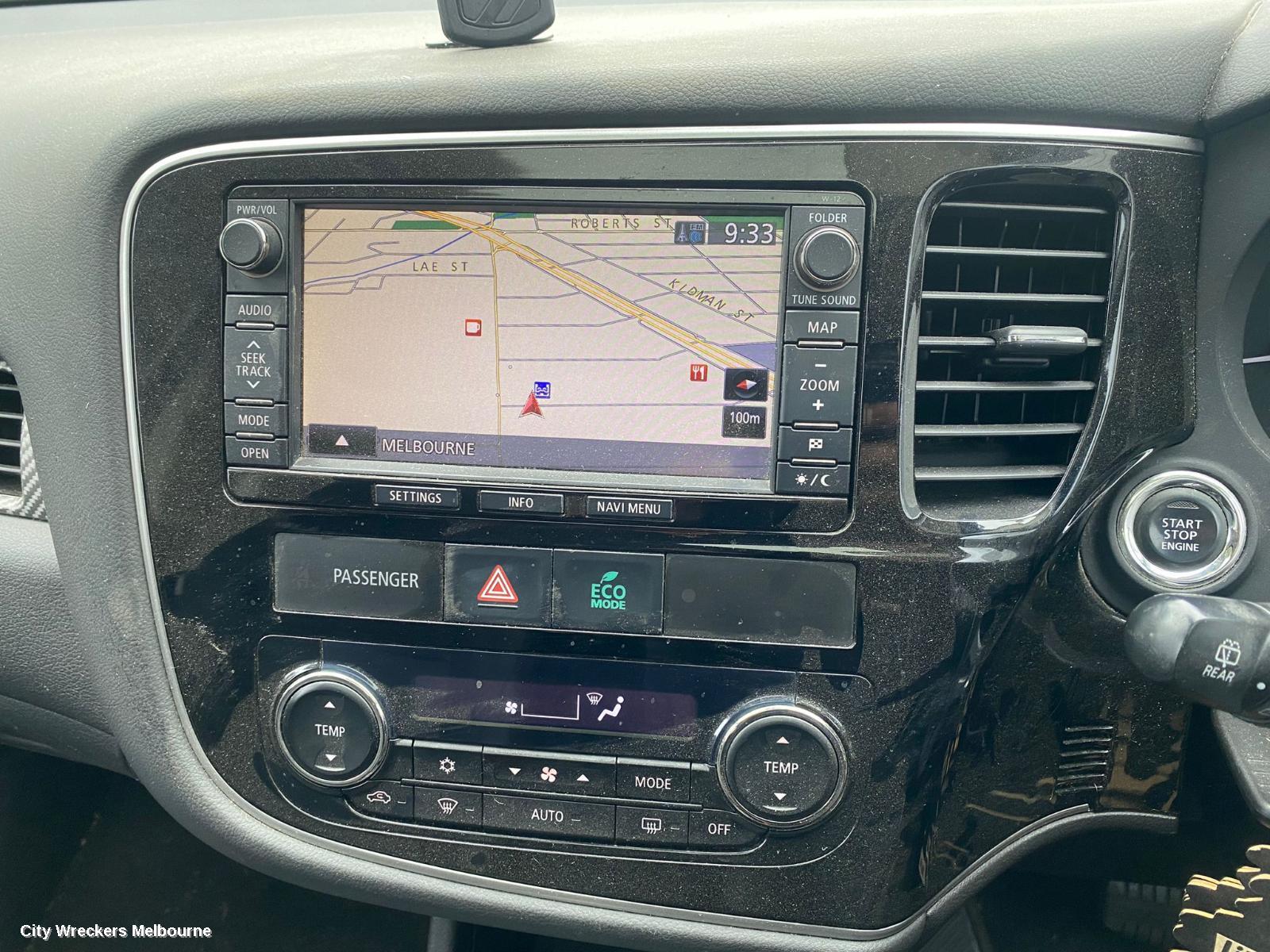 MITSUBISHI OUTLANDER RADIO/CD/DVD/SAT/TV, DISPLAY/HEAD UNIT, SAT NAV TYPE, W-12, ZJ-ZK, 07/2013 - 07/2016 - Image 1