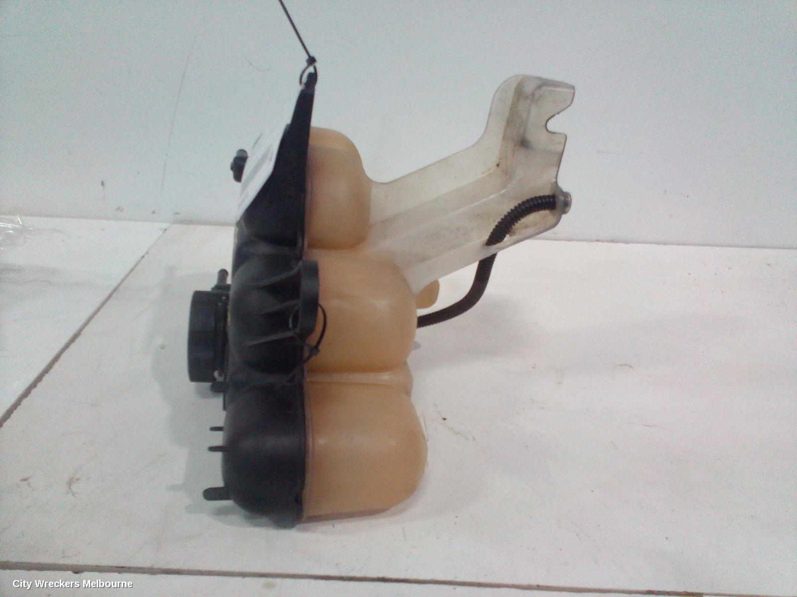JEEP GRANDCHEROKEE OVERFLOW BOTTLE, WK, PETROL, 10/2010 ONWARDS - Image 3