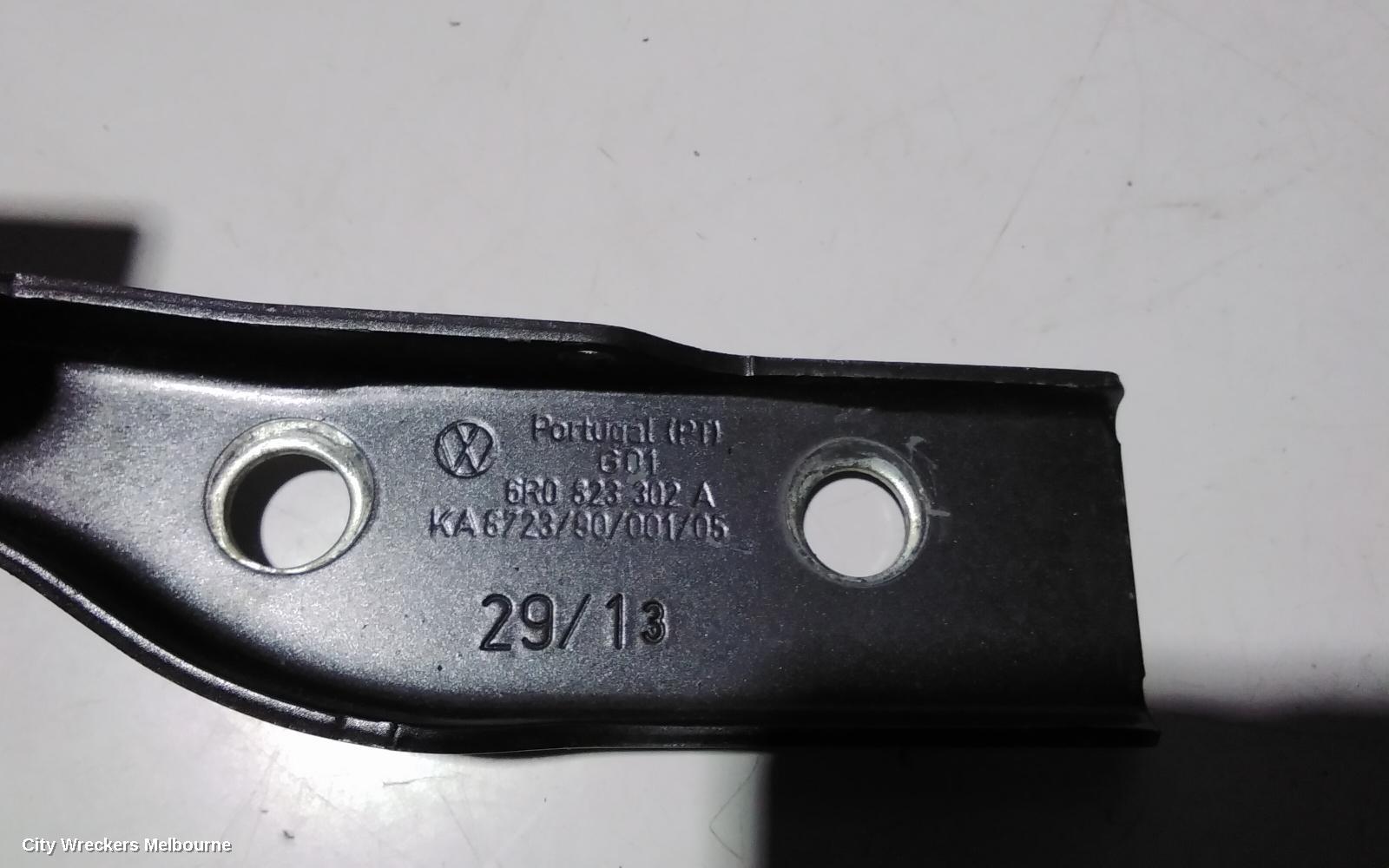 VOLKSWAGEN POLO BONNET HINGE/STRUT, HINGES (PAIR), 6R, 05/2010 - 09/2017 - Image 3