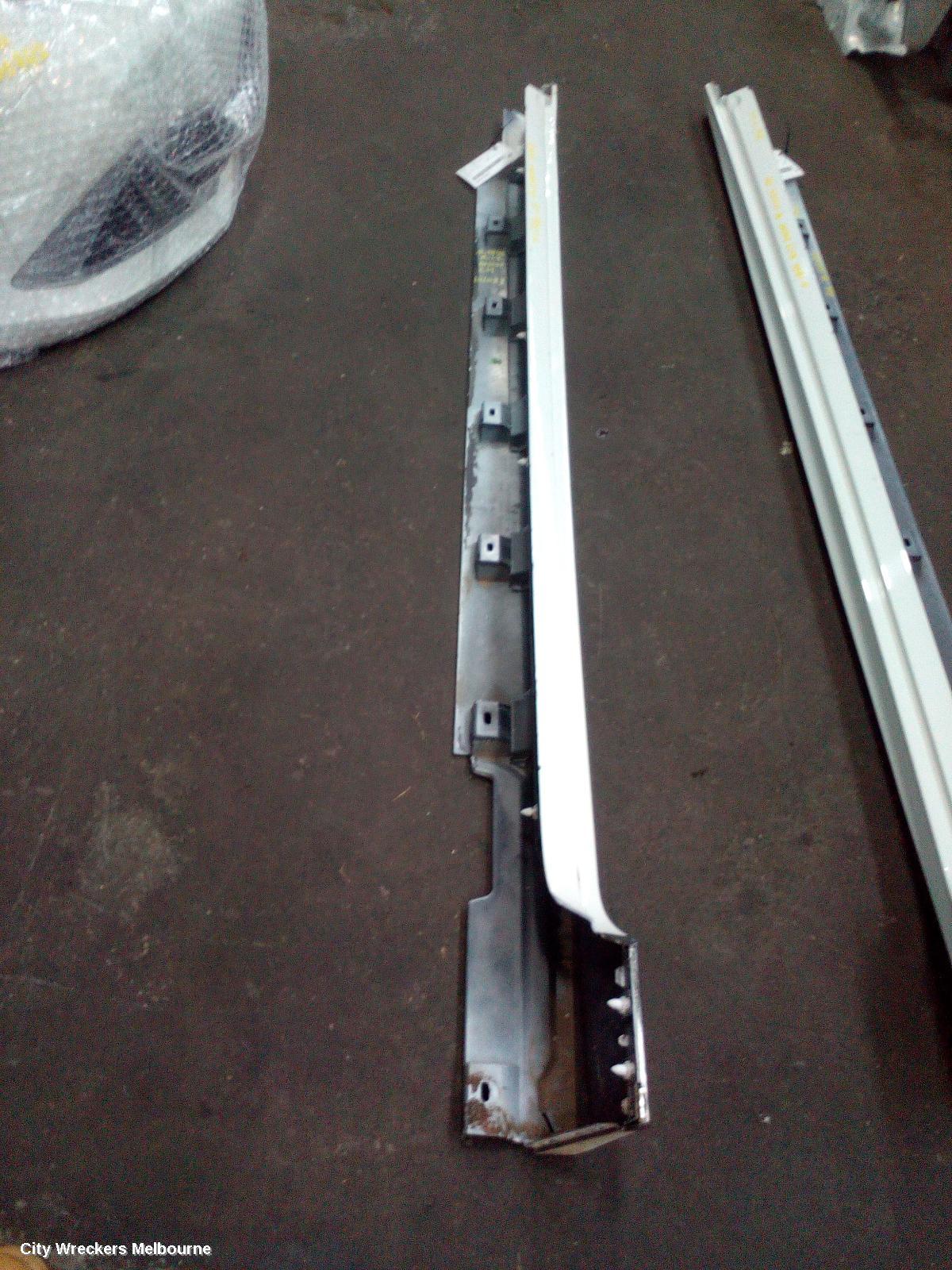 VOLKSWAGEN PASSAT SIDE STEP/SKIRT, B8/MK7, LH SIDE, 06/2015 ONWARDS - Image 2