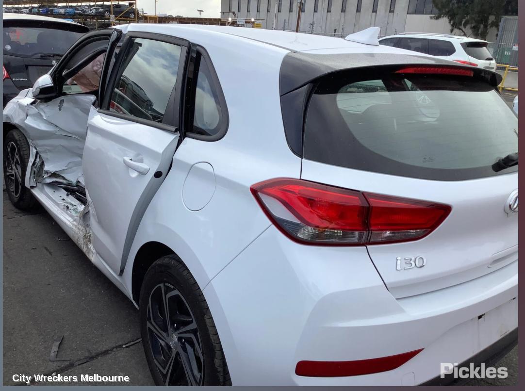 HYUNDAI I30 RIGHT REAR DOOR, PD, HATCH (S. KOREA VIN KMHH), 03/2017 ONWARDS - Image 3