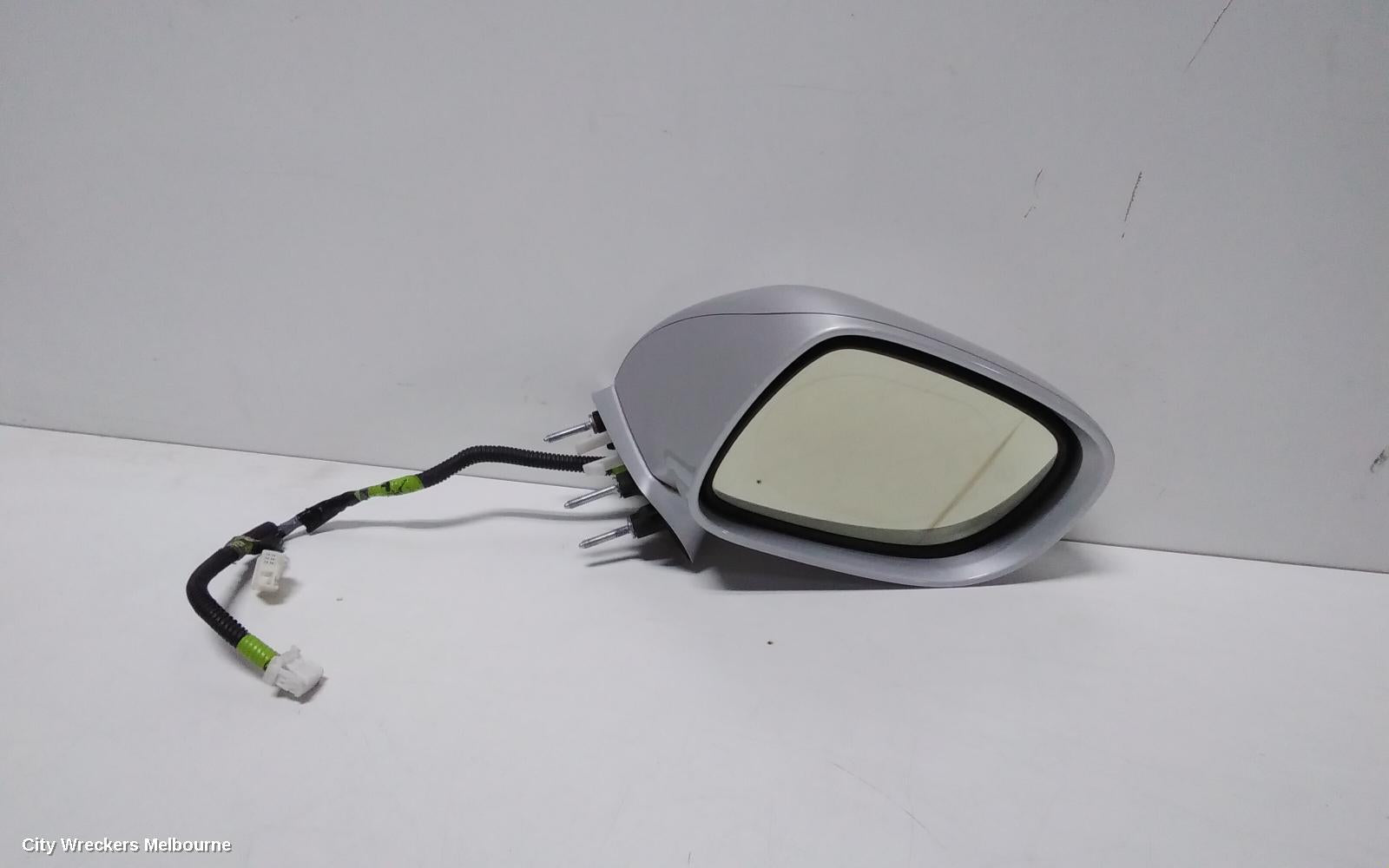 LEXUS IS250/IS250C RIGHT DOOR MIRROR, IS250, GSE20R, SEDAN, SPORTS/SPORTS LUXURY, NON INDICATOR TYPE (2 PLUG), 11/2005 - 09/2008 - Image 1
