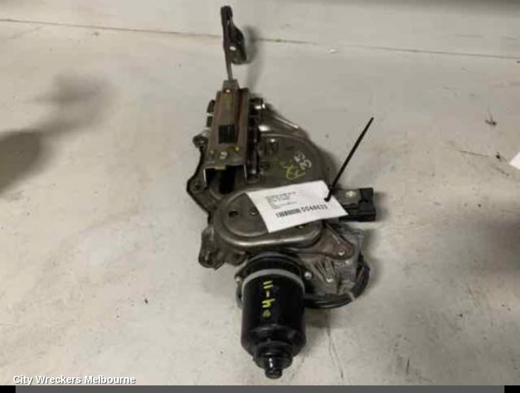 LEXUS RX330 TAILGATE REGULATOR, TAILGATE OPEN/CLOSE MOTOR, 04/2003 - 11/2005 - Image 1