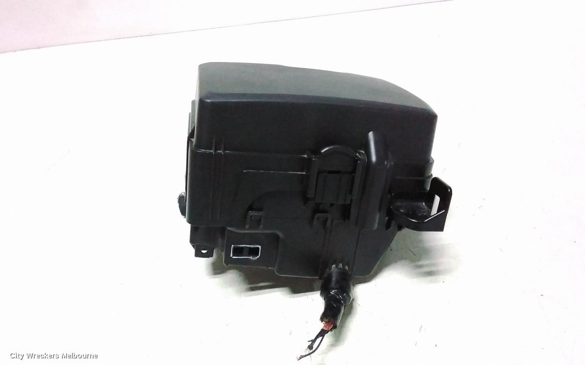 KIA CARNIVAL/GRAND CARNIVAL FUSE BOX, KA4, DIESEL, 2.2, ENGINE BAY, MAIN RELAY/FUSE BOX, 10/2020 ONWARDS - Image 3