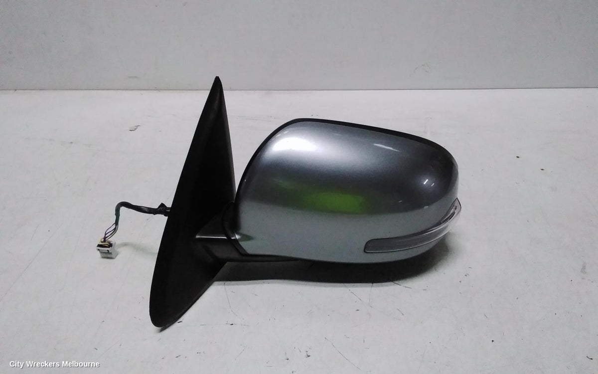 MITSUBISHI OUTLANDER LEFT DOOR MIRROR, ZJ, W/ FLASHER TYPE (5 WIRE), 10/2012 - 03/2015 - Image 1