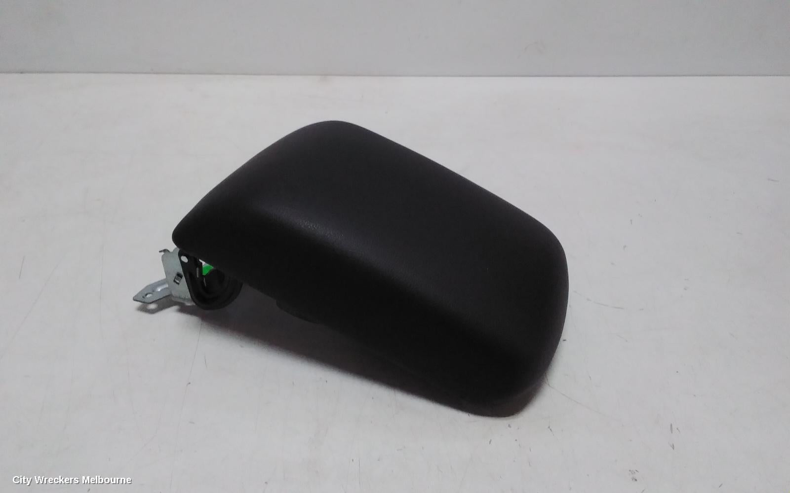 MG GS CONSOLE, SAS2, 09/2016 - 08/2019 - Image 1
