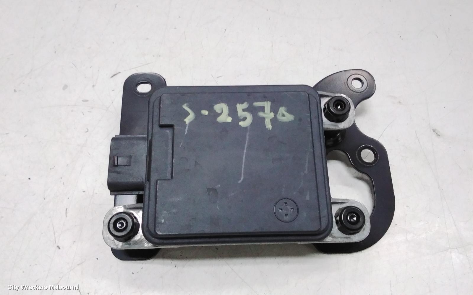 KIA SORENTO, MQ4, 02/2020 ONWARDS, 99110-P2000 FRONT RADAR DISTANCE SENSOR: 115873 - Image 2