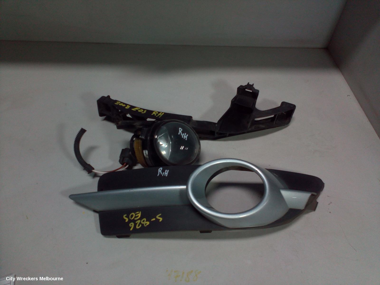 VOLKSWAGEN EOS RIGHT INDICATOR/FOG/SIDE, BUMPER FOGLAMP, 1F, 02/2007 - 04/2011 - Image 1