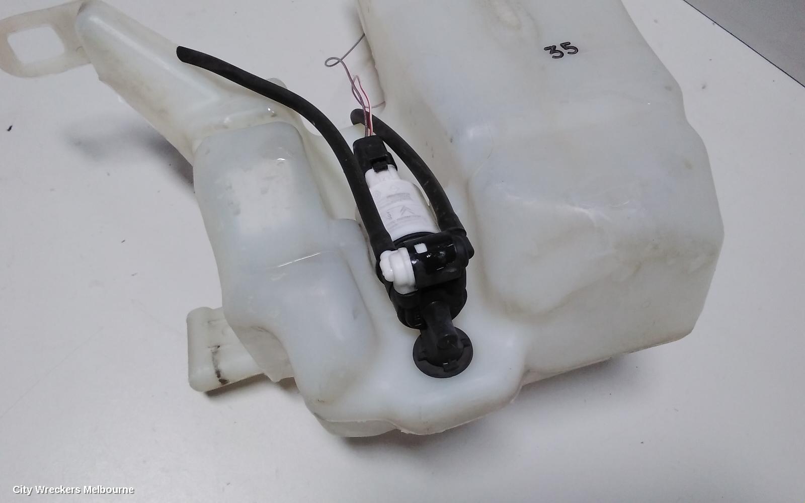 RENAULT TRAFIC WASHER BOTTLE, X83, 05/2007 - 12/2014 - Image 3