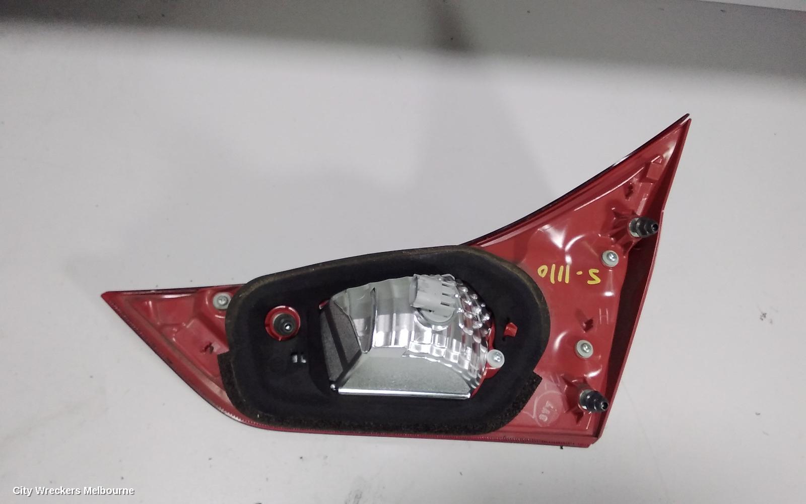 TOYOTA COROLLA REAR GARNISH, TAILGATE LAMP (LH SIDE), ZRE182R, HATCH, 10/2012 - 03/2015 - Image 2