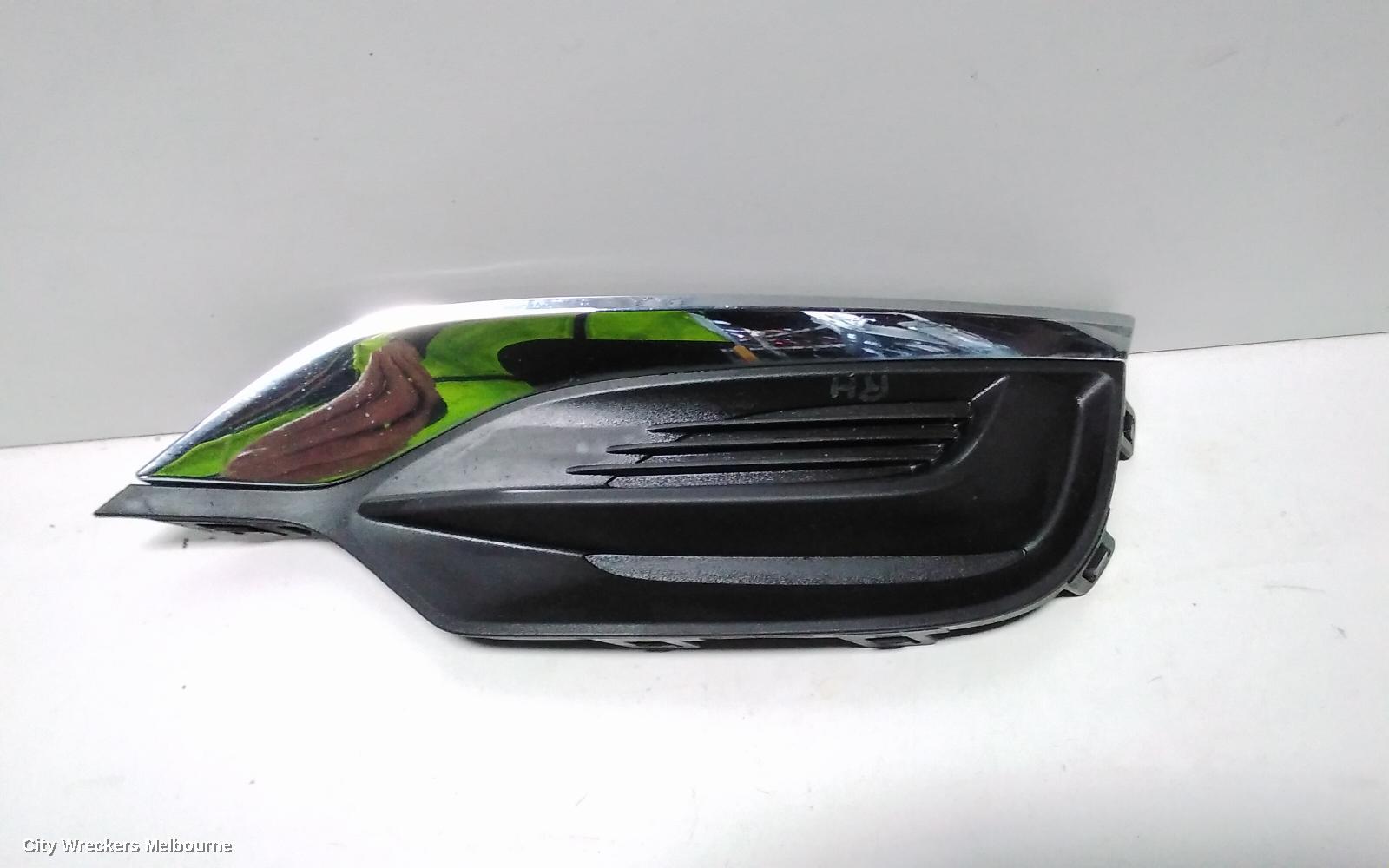 HOLDEN ASTRA RIGHT INDICATOR/FOG/SIDE, BL, SEDAN, 05/2017 - 12/2020 - Image 3