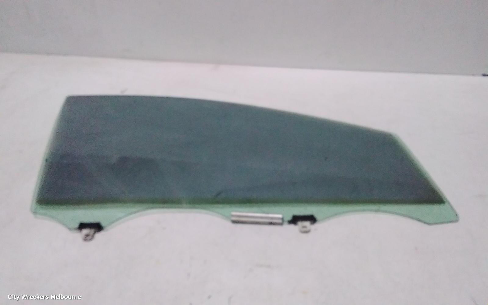 TOYOTA PRIUS RIGHT FRONT DOOR WINDOW, NHW20R, POWER, 10/2003 - 05/2009 - Image 2