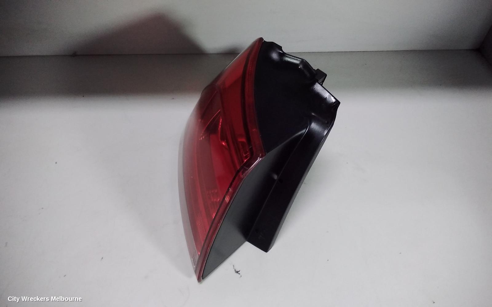 VOLKSWAGEN GOLF LEFT TAILLIGHT, GEN 7, HATCH, 03/2013 - 03/2017 - Image 2