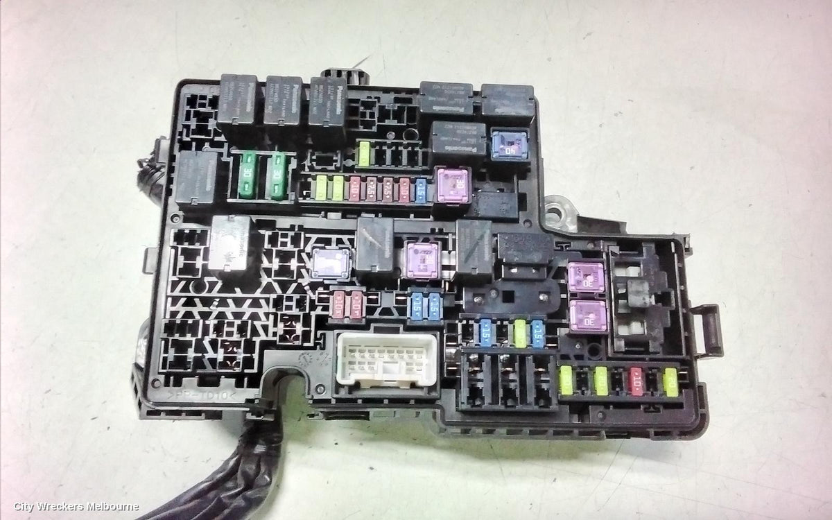 MITSUBISHI PAJERO FUSE BOX, ENGINE BAY, QE-QF, PAJERO SPORT, 10/2015 ONWARDS - Image 2