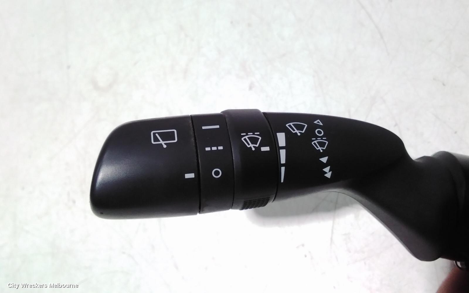 TOYOTA HIACE COMBINATION SWITCH, COMBINATION SWITCH ASSY, NON FOGLAMP TYPE, 300 SERIES, 04/2019 ONWARDS - Image 2