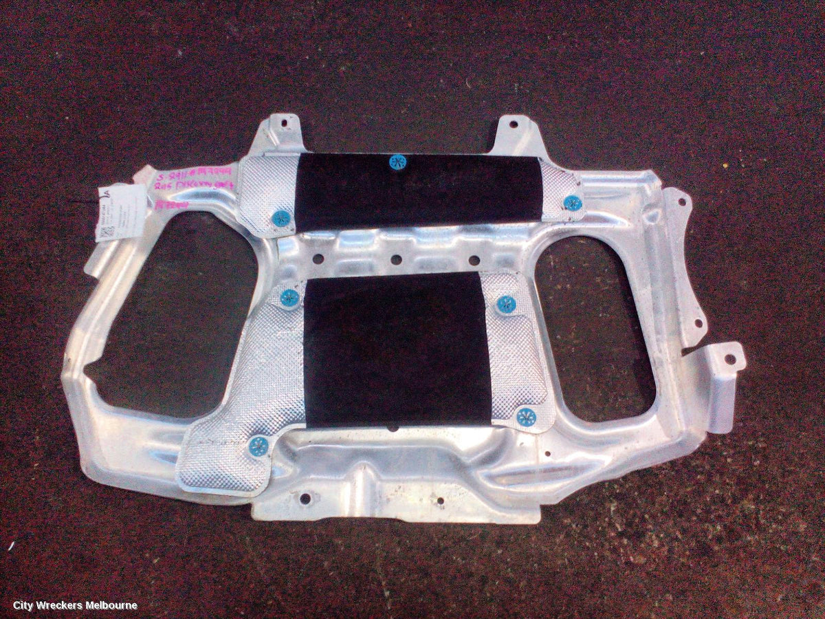 LAND ROVER RANGEROVER SPORT ENGINE COVER, DIESEL, 3.0, SINGLE TURBO, L494, 06/2013 - 04/2022 - Image 2