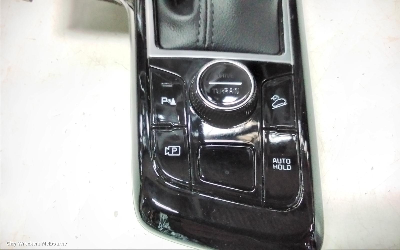 KIA SPORTAGE, NQ5, 09/2021 ONWARDS, GEAR SHIFTER SROUND / WITH ALL THE BUTTON / 93300P1KB0: 118272 - Image 3