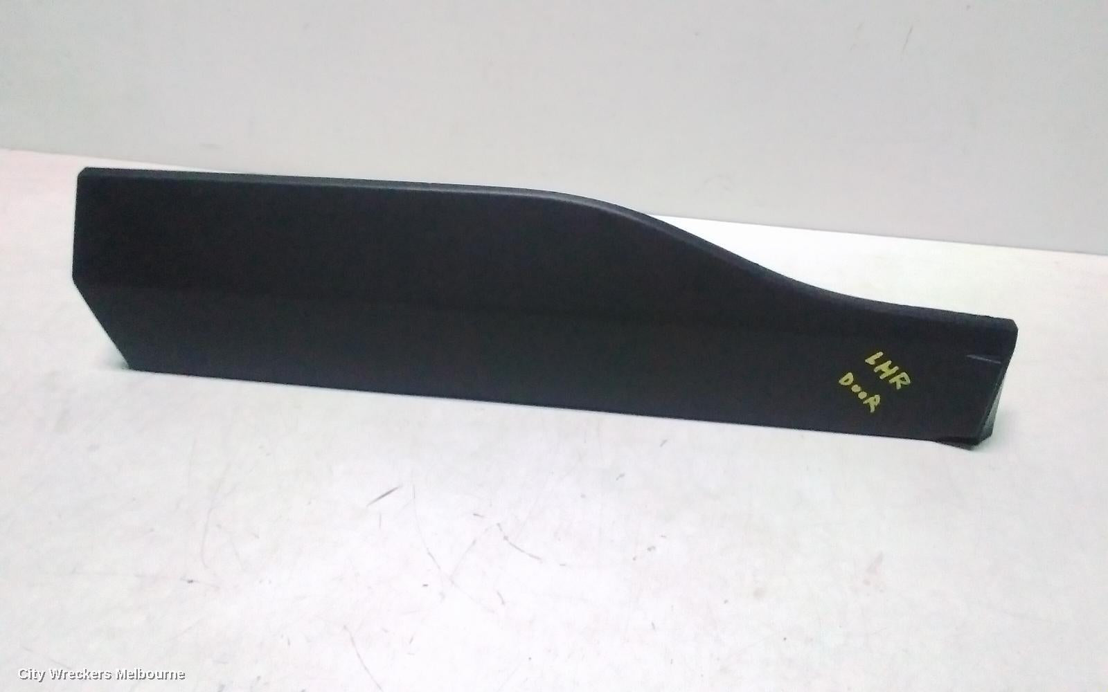 TOYOTA RAV4 DOOR MOULD, LHR LOWER MOULD: 141599, XA50, 11/2018 - 12/2025 - Image 1