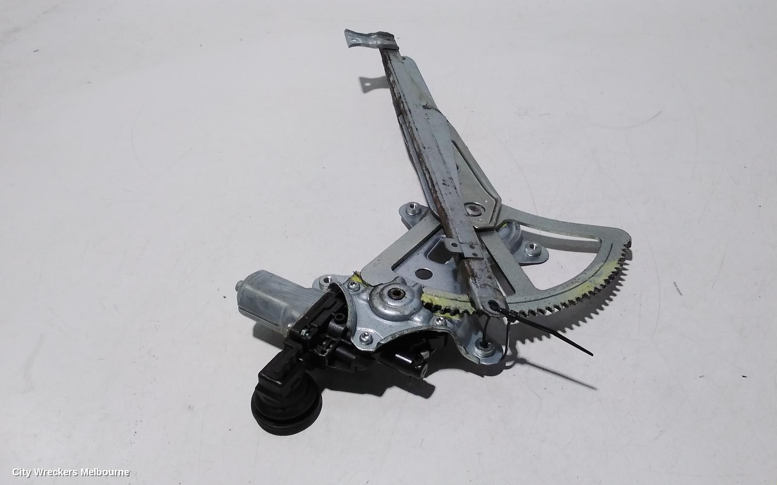 TOYOTA HIACE LEFT FRONT WINDOW REG/MOTOR, DOOR REG AND MOTOR ASSY, TRH/KDH, 03/2005 - 04/2019 - Image 3