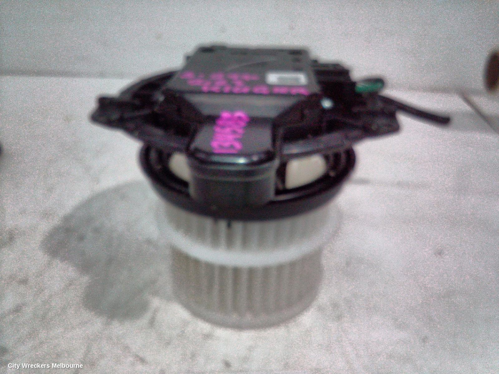 TOYOTA KLUGER HEATER FAN MOTOR, XU70 SERIES, FRONT, 03/2021 ONWARDS - Image 2
