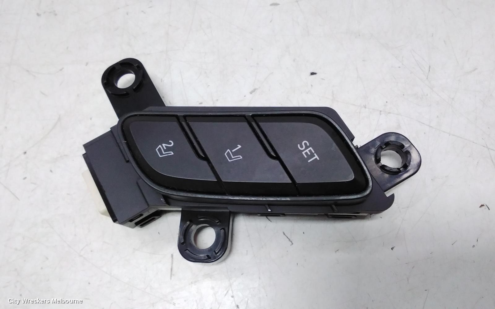HYUNDAI SANTA FE, TM, 03/2018 - 10/2023, MEMORY SEATS SWITCH: 110654 - Image 2