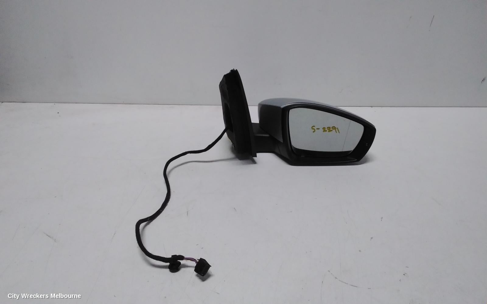 VOLKSWAGEN POLO RIGHT DOOR MIRROR, 6R, HEATED TYPE, 05/2010 - 05/2014 - Image 1