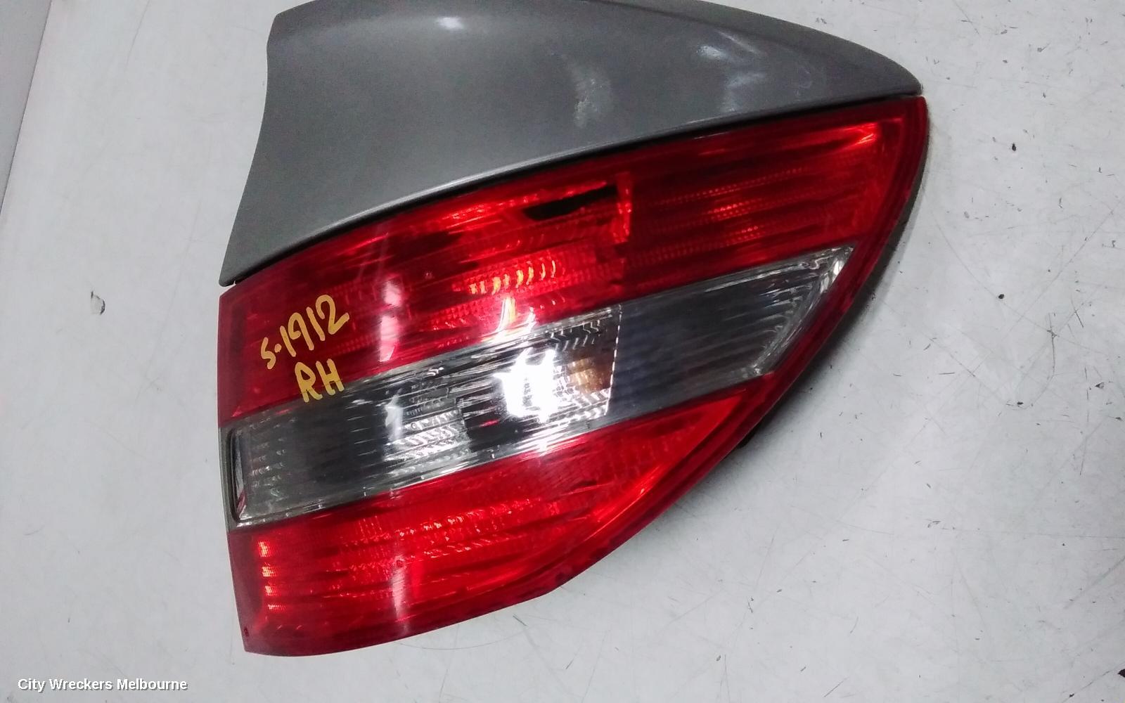 MERCEDES CLC CLASS RIGHT TAILLIGHT, CL203, 08/2008 - 03/2011 - Image 3