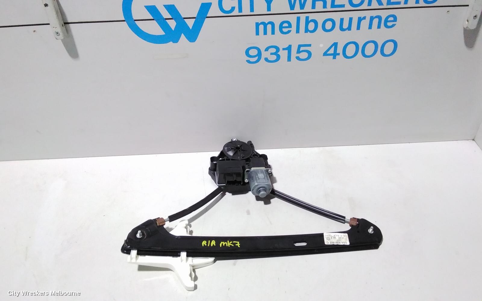 VOLKSWAGEN GOLF RIGHT REAR WND REG/MOTOR, GEN 7, 03/2013 - 08/2020 - Image 1