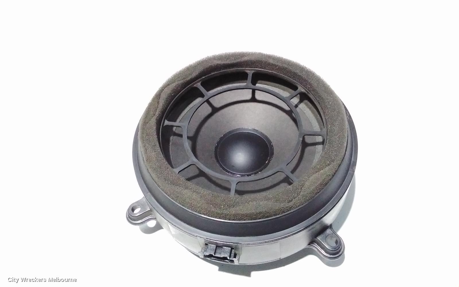MERCEDES C CLASS SPEAKER, W203 10/2000 - 01/2007 - Image 1