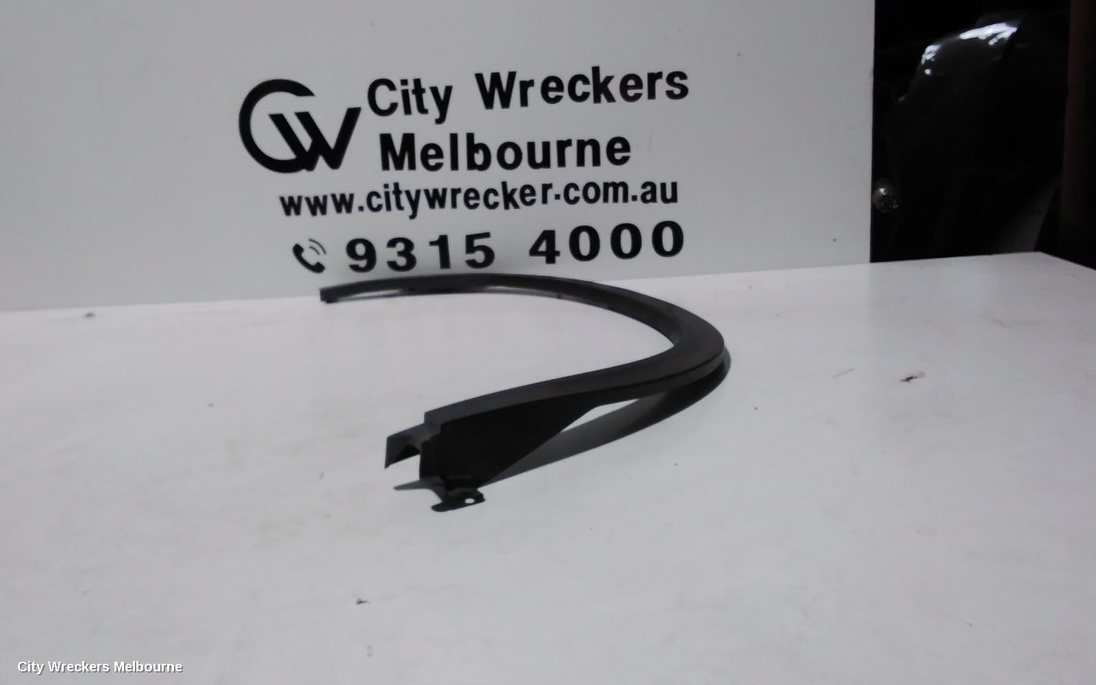 SUZUKI VITARA WHEEL ARCH FLARE, VITARA, LY (VIN TSM), RH FRONT, 06/2015 ONWARDS - Image 2