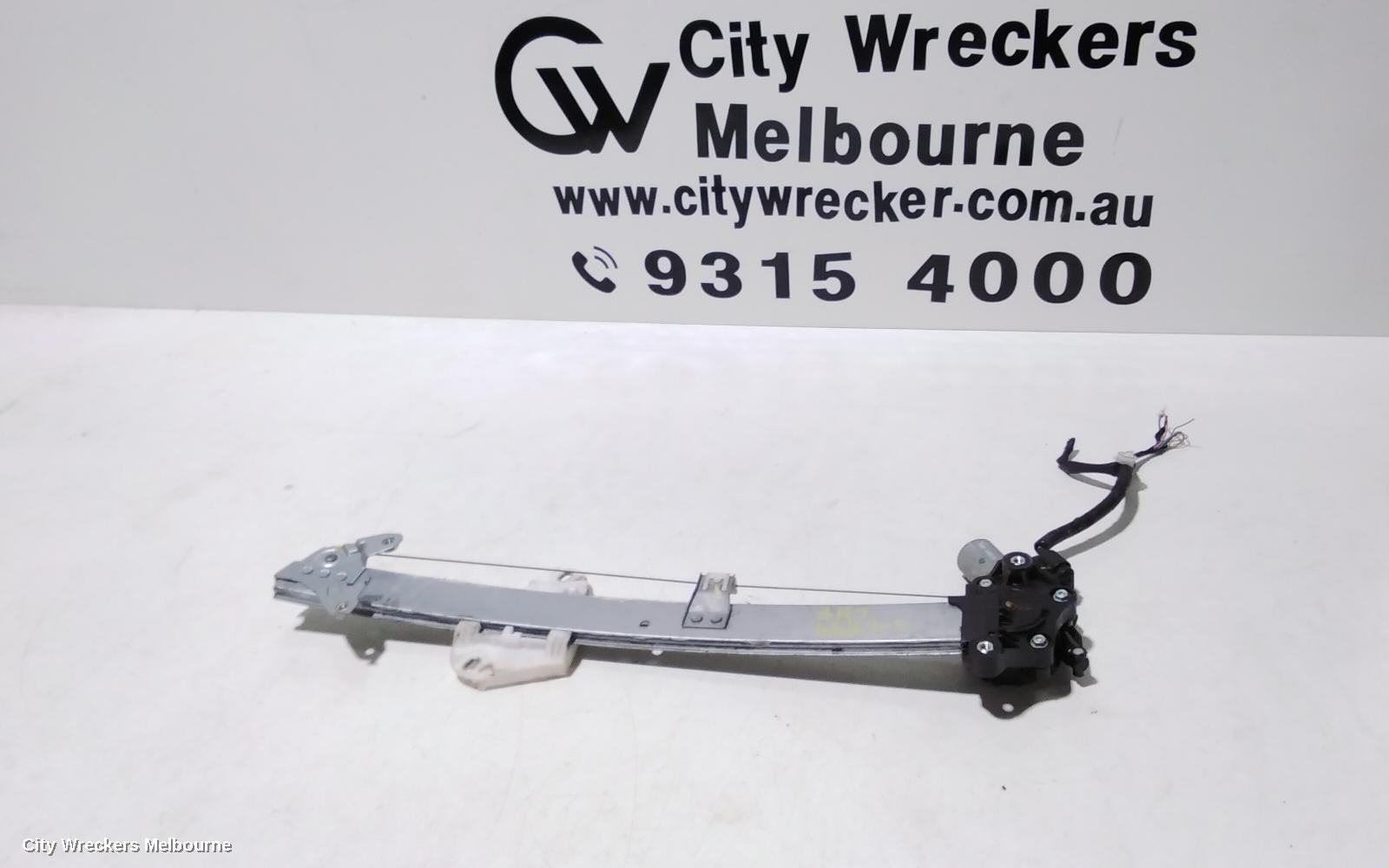 HONDA HRV LEFT FRONT WINDOW REG/MOTOR, RU, 12/2014 - 10/2021 - Image 1