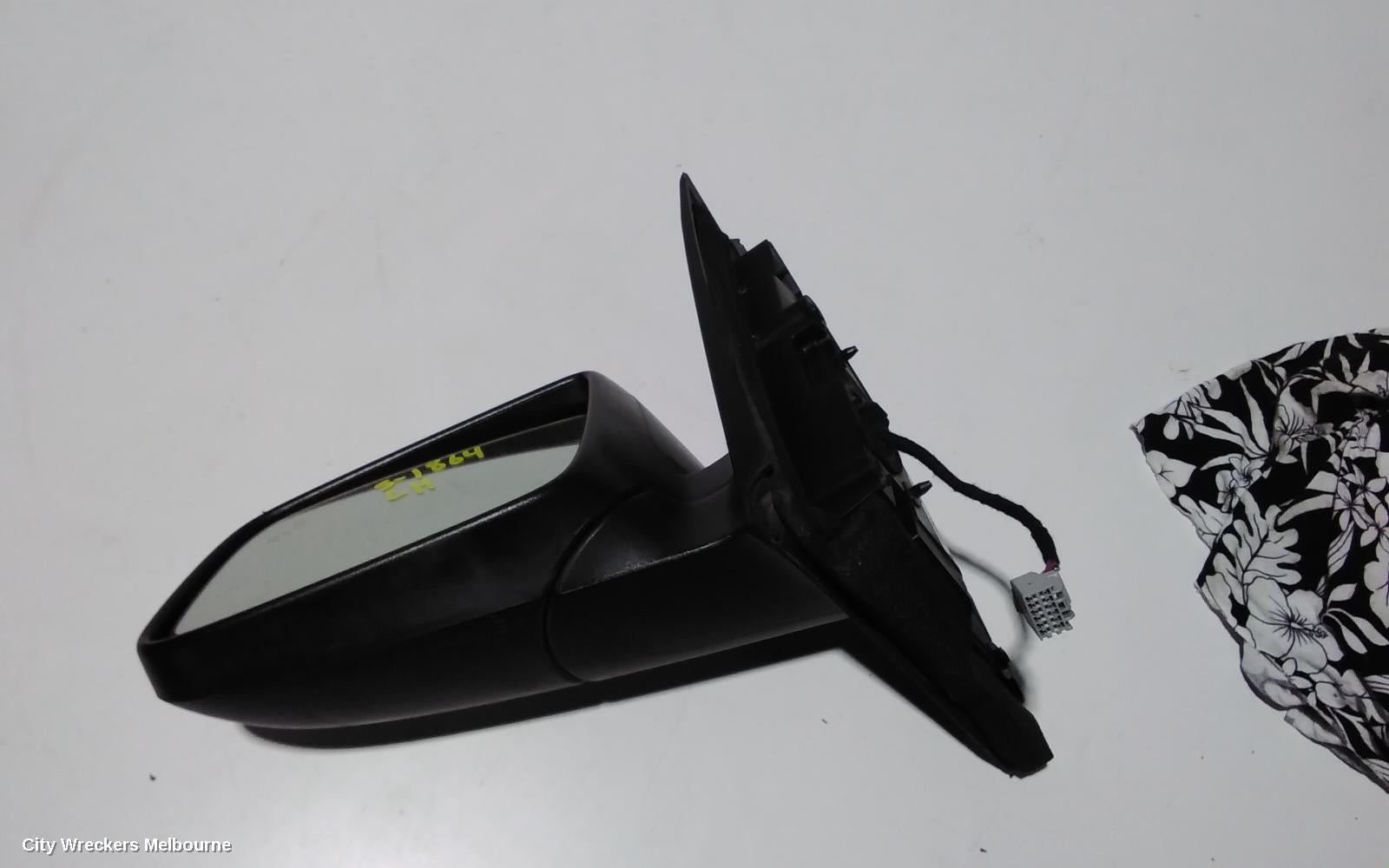 HOLDEN COMMODORE LEFT DOOR MIRROR, VF, COLOUR CODED/BLACK, W/ BLINDSPOT, NON HEATED TYPE, 05/2013 - 12/2017 - Image 1