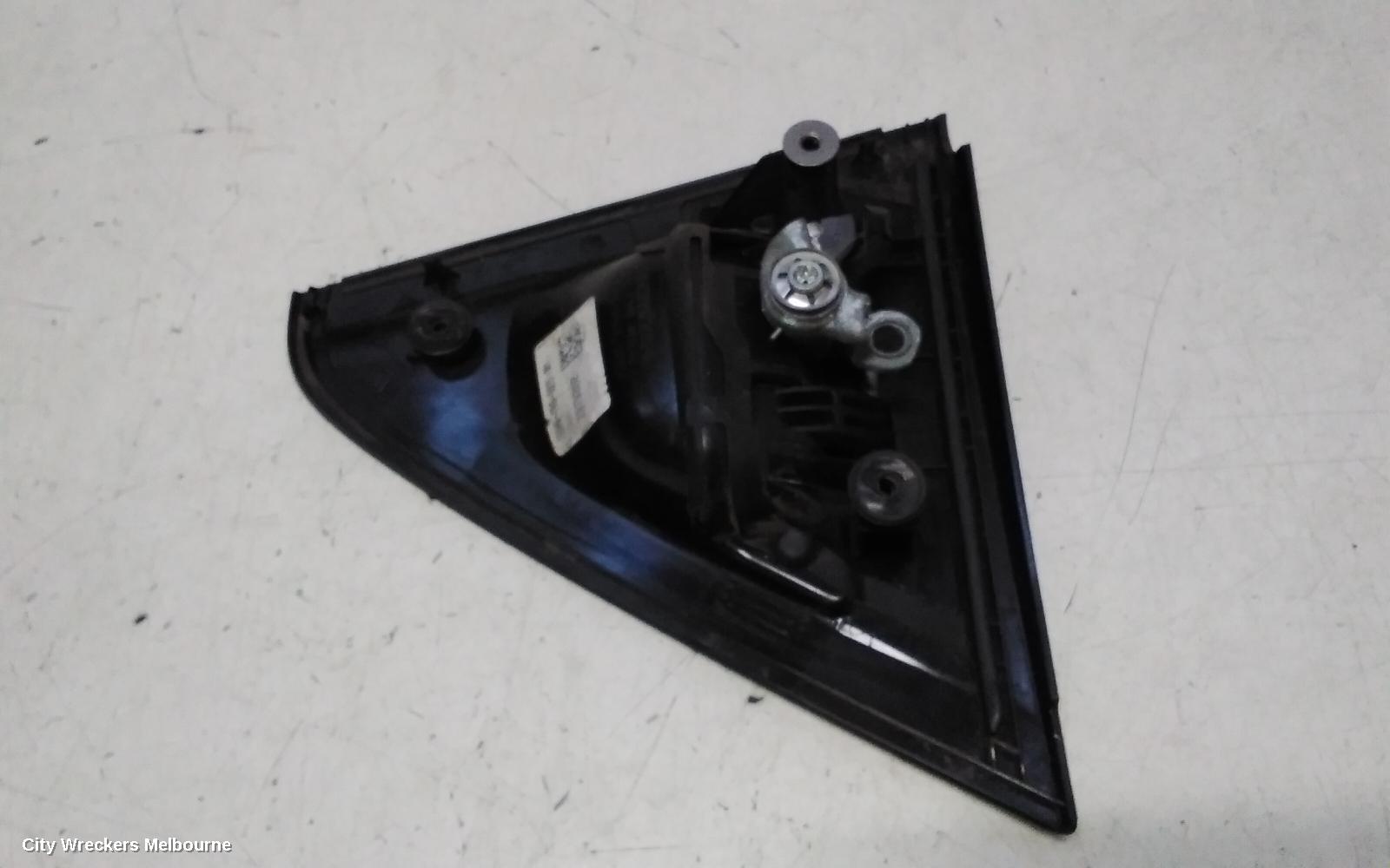 HONDA CIVIC DOOR HANDLE, 9TH GEN, RH REAR, OUTER, 02/2012 - 05/2016 - Image 3