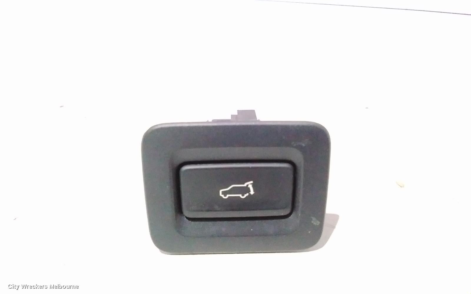 MAZDA CX9, TC, 07/2016 - 12/2024, TAILGATE SWITCH (POWER LIFT TYPE): 81896 - Image 1