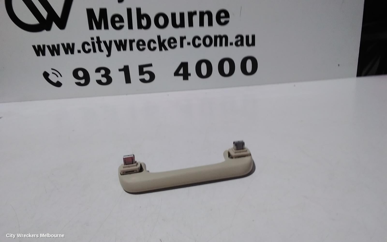 AUDI Q7 GRAB HANDLE, 4M, 07/2015 ONWARDS - Image 2