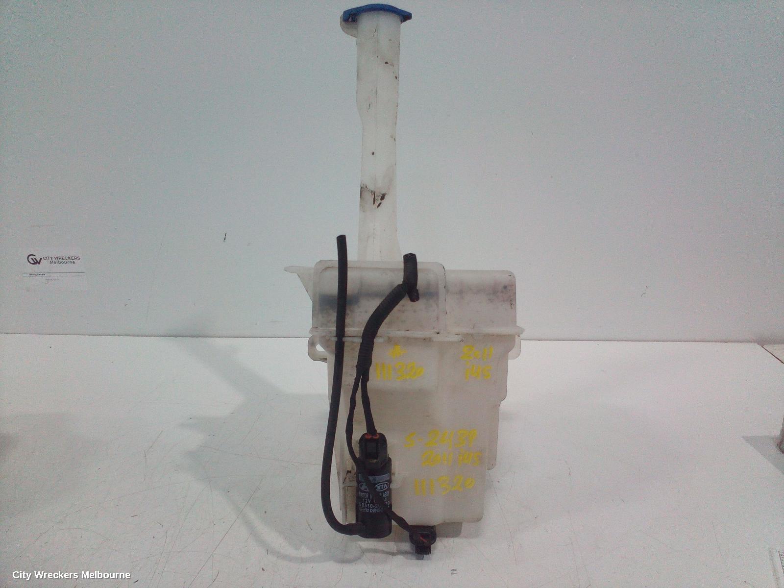 HYUNDAI I45 WASHER BOTTLE, WASHER BOTTLE, YF, 02/2010 - 04/2014 - Image 1