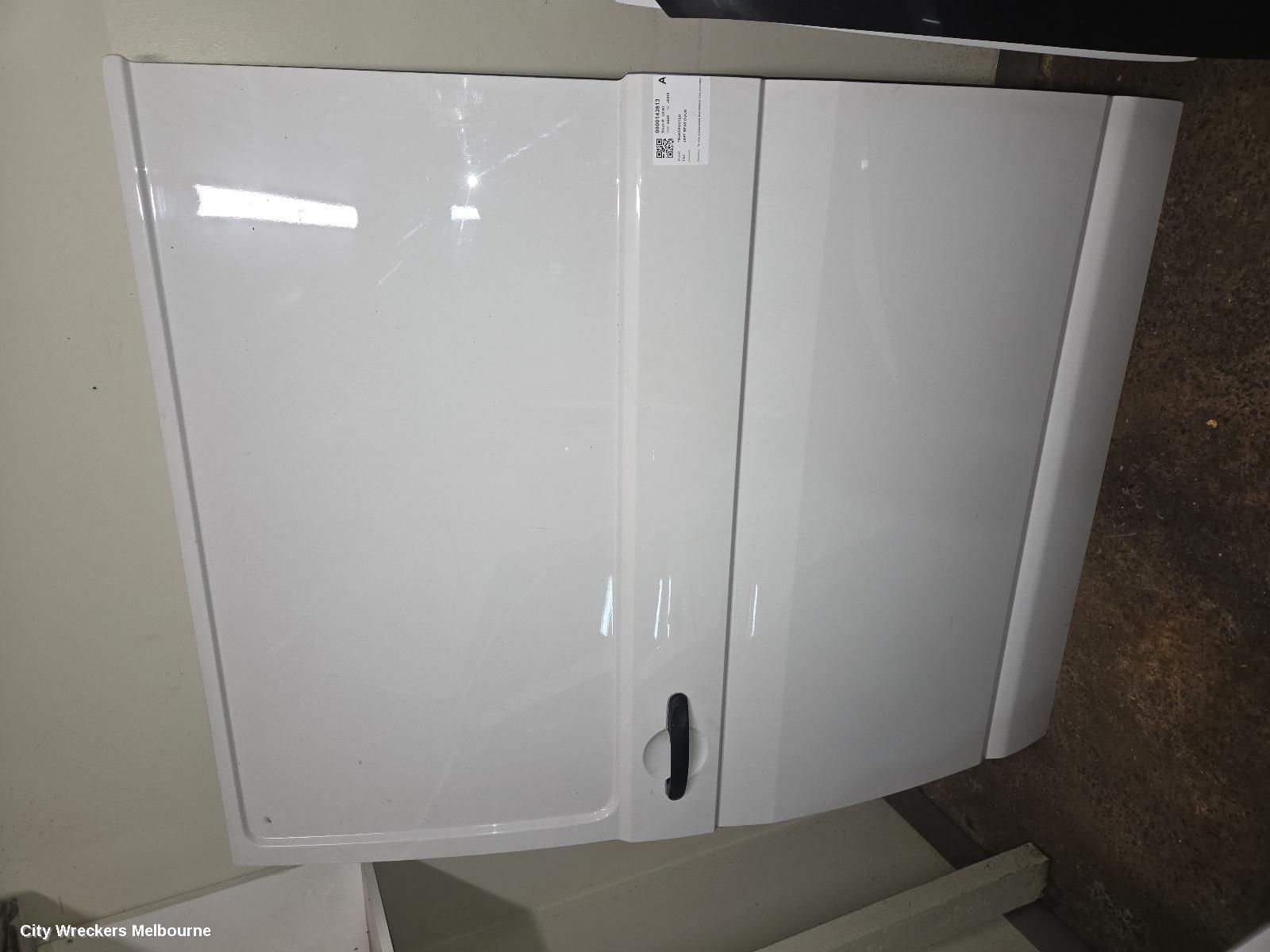 VOLKSWAGEN TRANSPORTER LEFT REAR DOOR/SLIDING, T6, VAN, SLIDING DOOR, NON WINDOW TYPE, 07/2015 - 08/2024 - Image 2