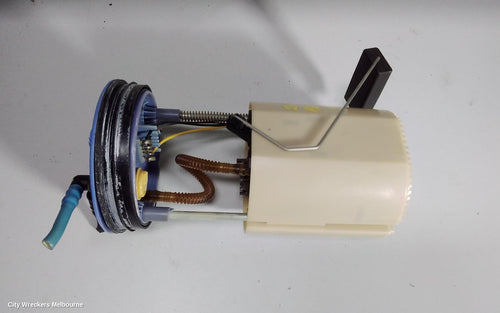 AUDI A1 FUEL PUMP, PETROL, 1.4, CAXA CODE, IN TANK, 8X, 12/2010 - 10/2018 - Image 1
