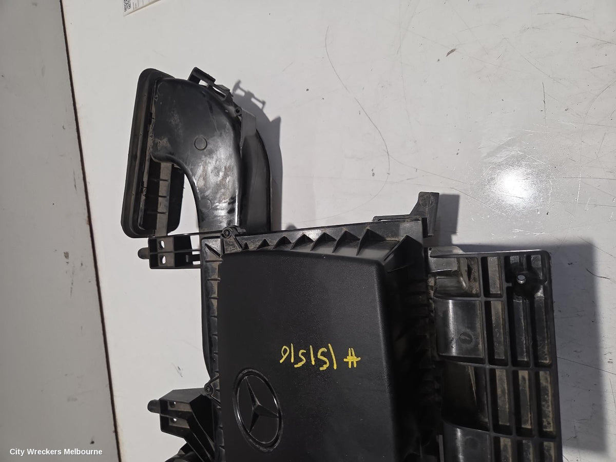 MERCEDES SPRINTER AIR CLEANER/BOX, AIR CLEANER, 2.0, DIESEL, VS30, 01/2022 ONWARDS - Image 2