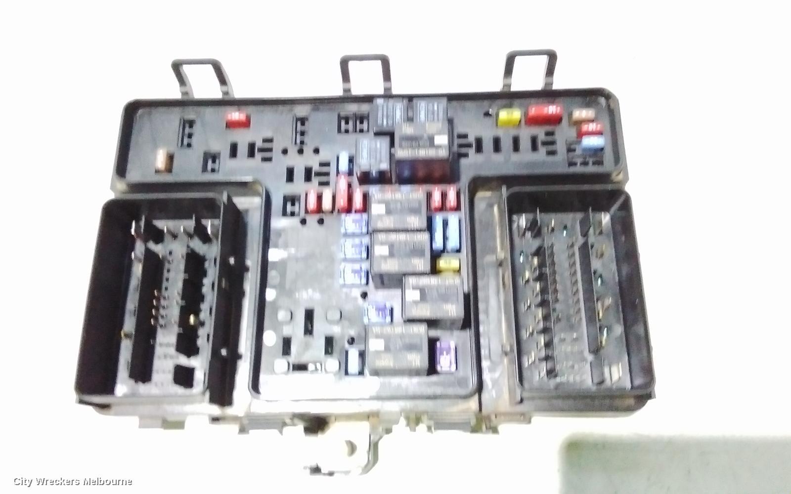 FORD RANGER FUSE BOX, PX SERIES 2-3, ENGINE BAY, MAIN RELAY/FUSE BOX, P/N CODE EB, 06/2015 - 04/2022 - Image 2