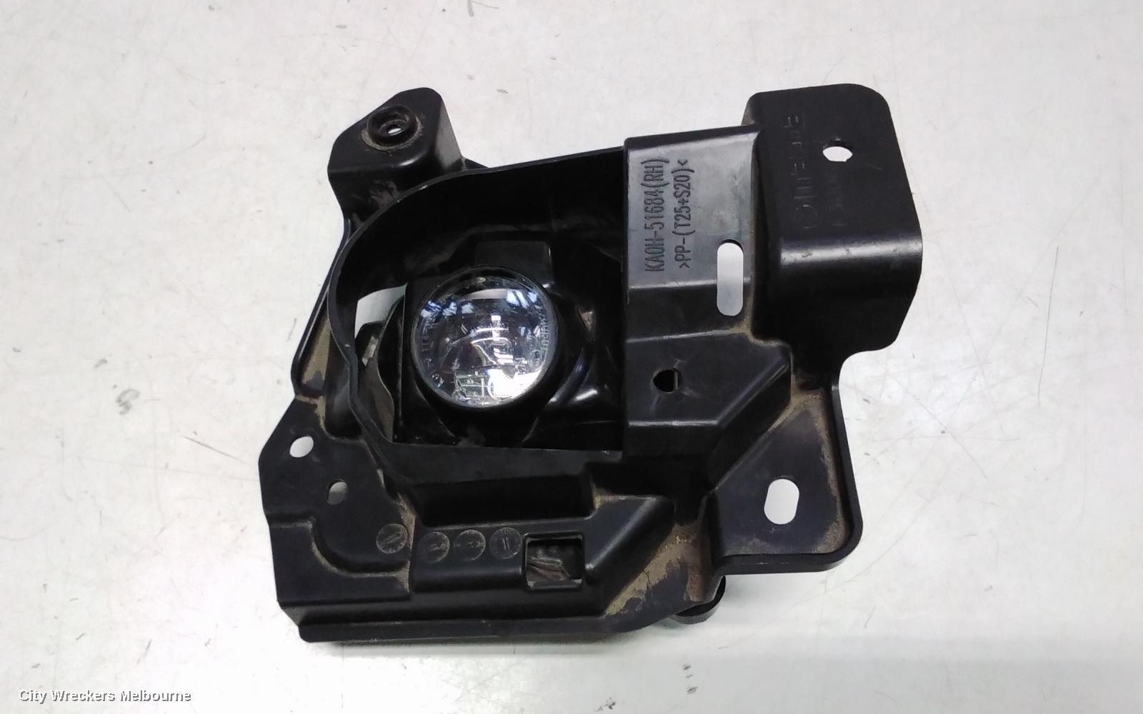 MAZDA CX5 RIGHT INDICATOR/FOG/SIDE, BUMPER FOGLAMP, KE, LED TYPE, 01/2015 - 12/2016 - Image 1