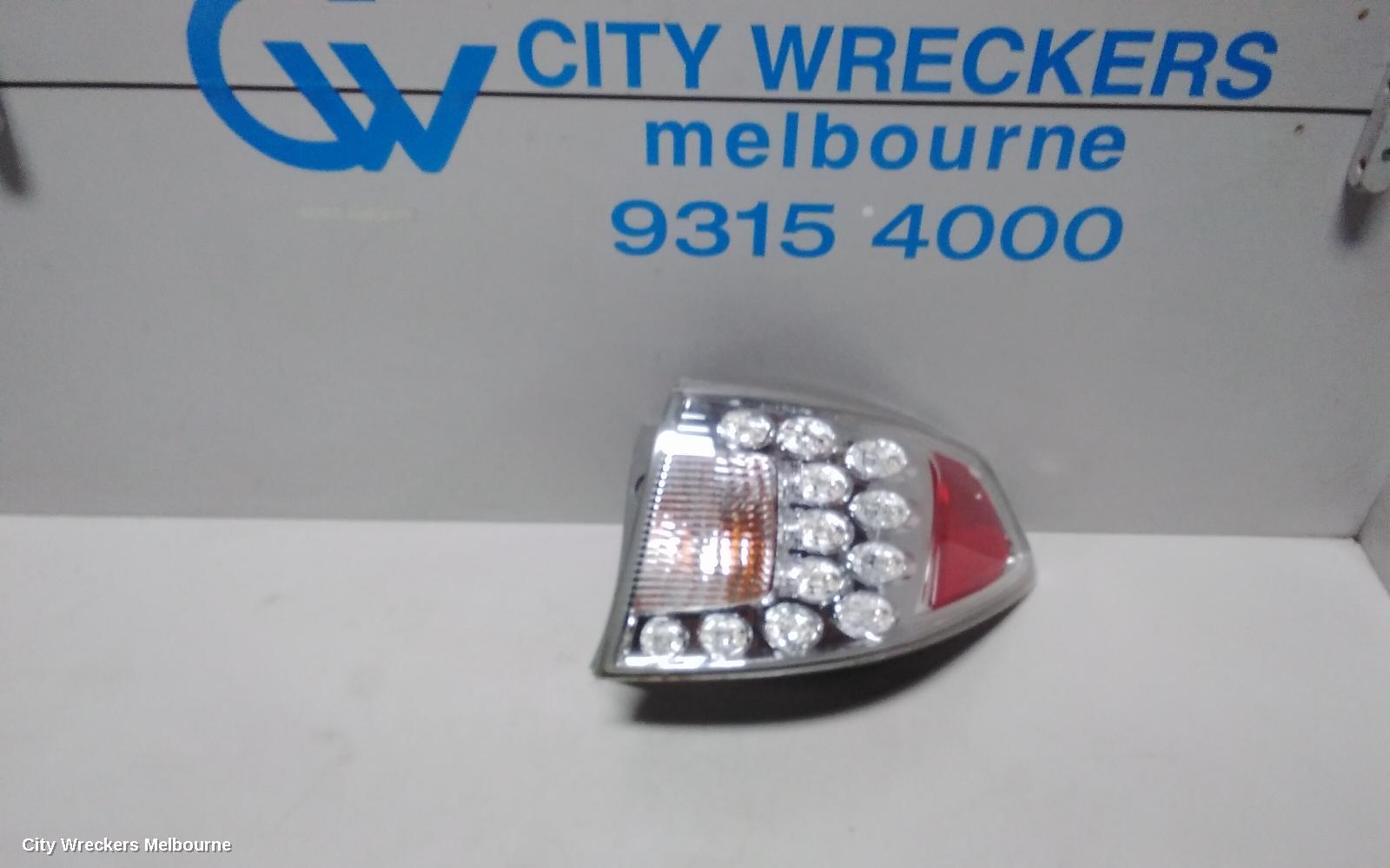 SUBARU IMPREZA RIGHT TAILLIGHT, G3, HATCH, IN BODY, 04/2007 - 11/2011 - Image 1