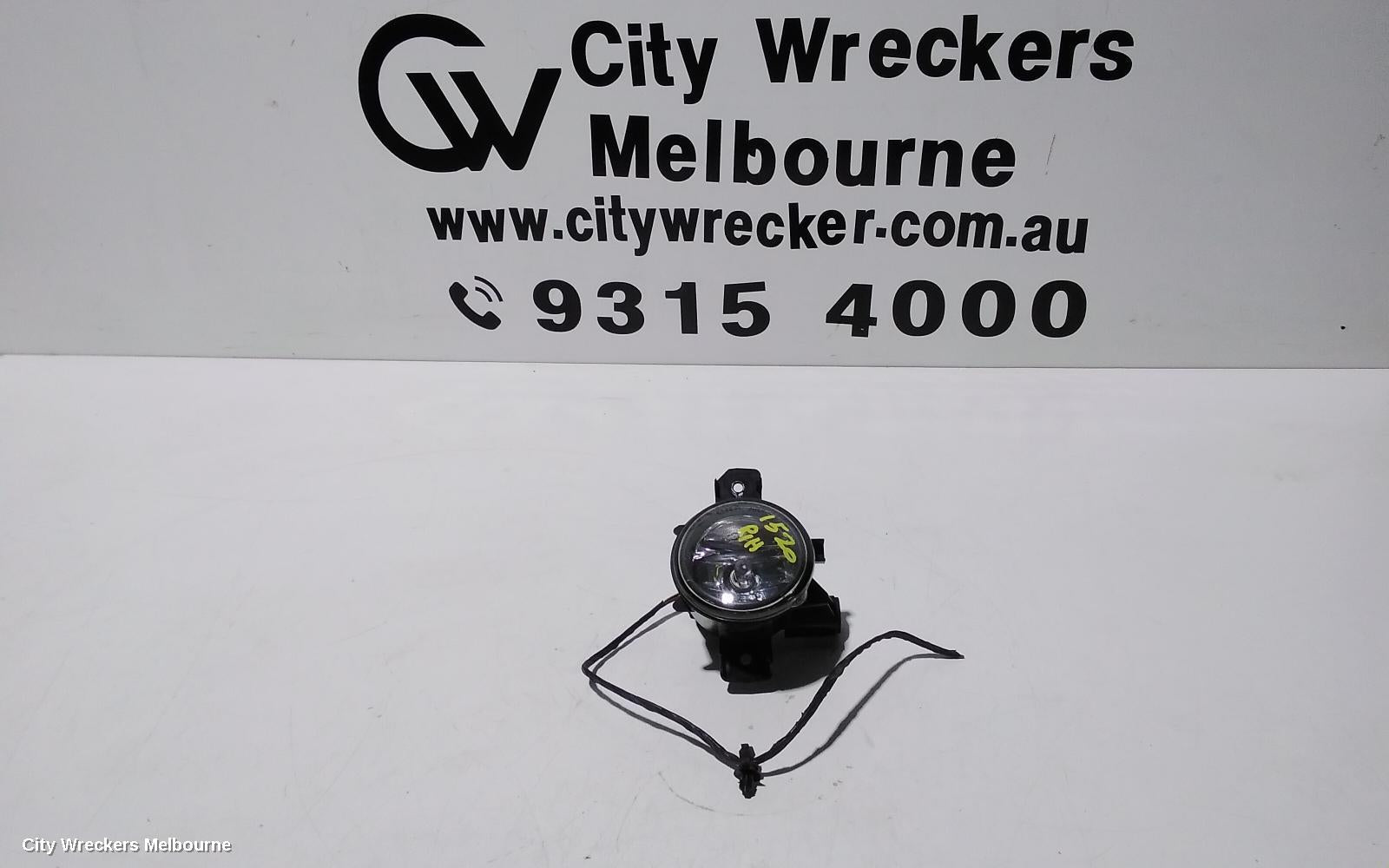 BMW X5 RIGHT INDICATOR/FOG/SIDE, BUMPER FOGLAMP, E70, NON ADAPTIVE LAMP TYPE, 03/2007 - 08/2013 - Image 1