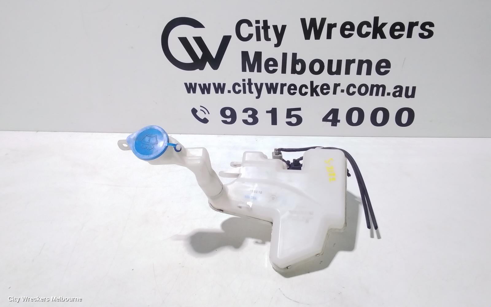 HONDA JAZZ WASHER BOTTLE, GK/GF, 07/2014 - 12/2020 - Image 1