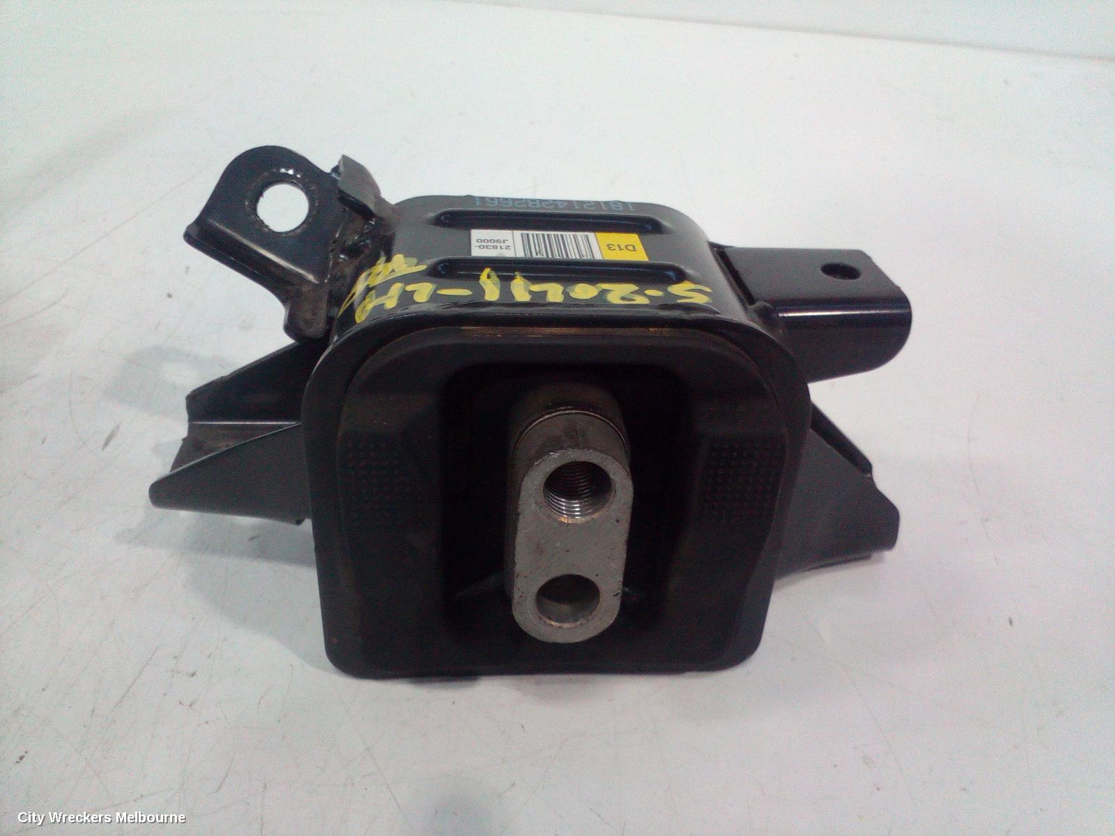 HYUNDAI KONA MOUNT, OS, 09/2017 - 07/2023 - Image 3